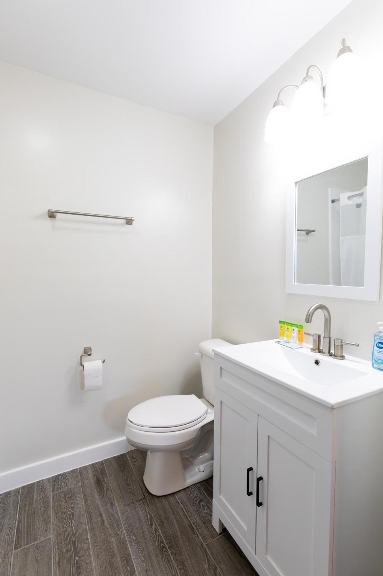 Anchor Bay Inn And Suites Sandusky Extérieur photo