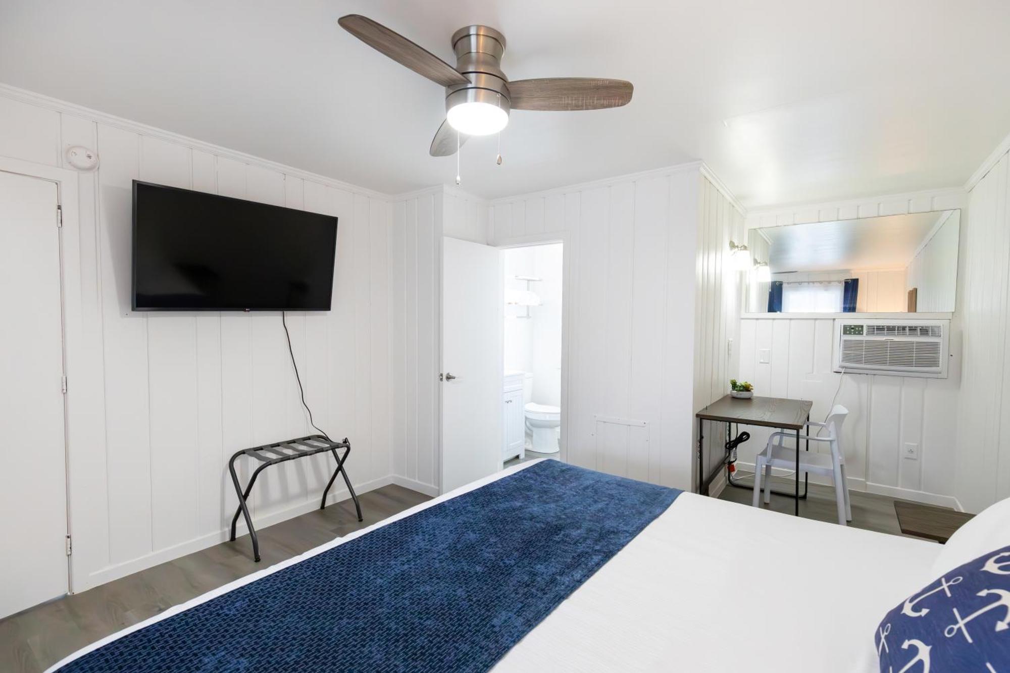 Anchor Bay Inn And Suites Sandusky Chambre photo
