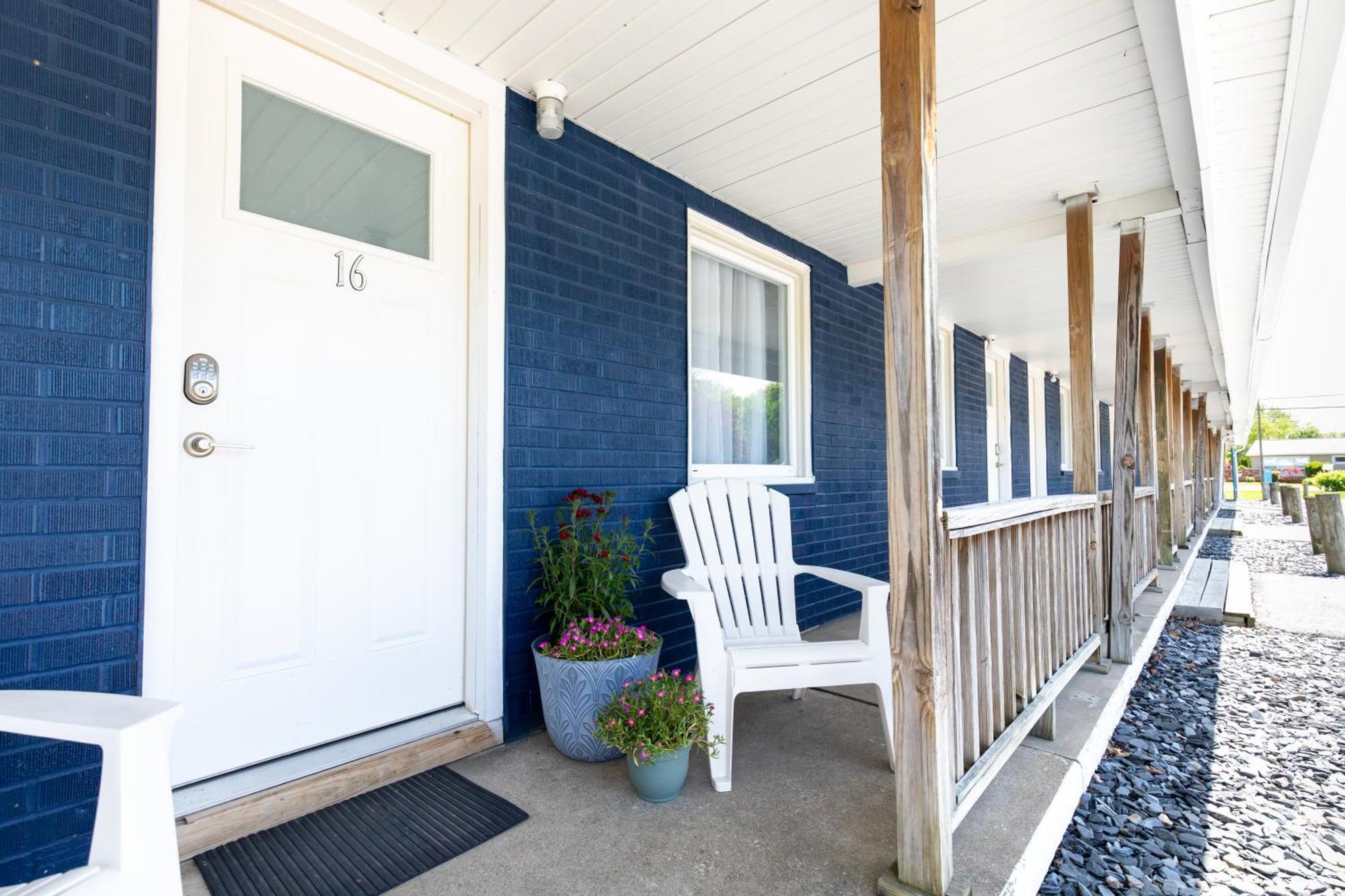 Anchor Bay Inn And Suites Sandusky Chambre photo
